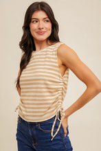 Load image into Gallery viewer, Striped tank top