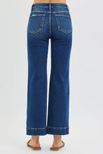 Load image into Gallery viewer, High Rise Straight Jeans by Risen