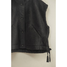 Load image into Gallery viewer, Mock Neck Sherpa Vest Jacket