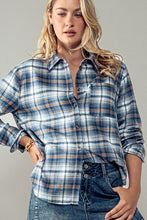 Load image into Gallery viewer, Plaid Flannel Button Down Shirt