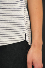 Load image into Gallery viewer, Linen Stripped Shirt