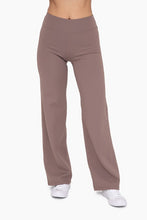 Load image into Gallery viewer, Jacquard Stripe Wide Leg Pant