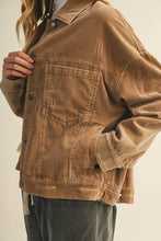 Load image into Gallery viewer, Oversized Corduroy Jacket