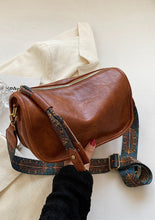 Load image into Gallery viewer, Shoulder Bag With Pattern Strap