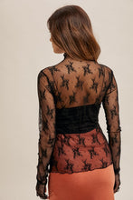 Load image into Gallery viewer, Lace Long Sleeve