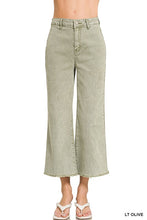 Load image into Gallery viewer, Frayed Acid Washed Jeans