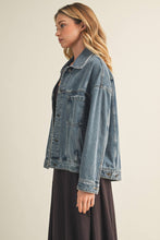 Load image into Gallery viewer, Vintage Wash Oversized Jacket