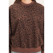 Load image into Gallery viewer, Leopard Print Sweatshirt