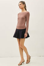 Load image into Gallery viewer, Lace Trimed Ribbed Boat Neck