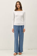 Load image into Gallery viewer, Lace Trimed Ribbed Boat Neck