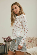 Load image into Gallery viewer, Floral Waffle Knit Top