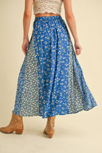 Load image into Gallery viewer, Floral Skirt