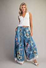 Load image into Gallery viewer, Tropical Lace Trim Pants