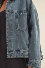 Load image into Gallery viewer, Vintage Wash Oversized Jacket