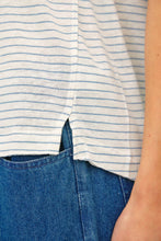 Load image into Gallery viewer, Linen Stripped Shirt