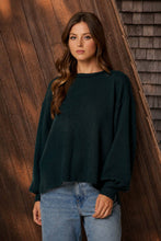 Load image into Gallery viewer, Hunter Green Balloon Sleeve Knit Top
