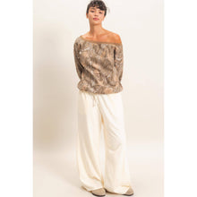 Load image into Gallery viewer, Camouflage Off The Shoulder Sweatshirt