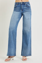 Load image into Gallery viewer, Slouchy Wide Leg Jeans by Risen