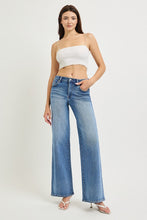 Load image into Gallery viewer, Slouchy Wide Leg Jeans by Risen