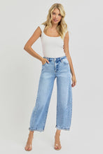 Load image into Gallery viewer, High Rise Barrel Jeans