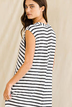 Load image into Gallery viewer, Wide Leg Stripe Knit Jumper