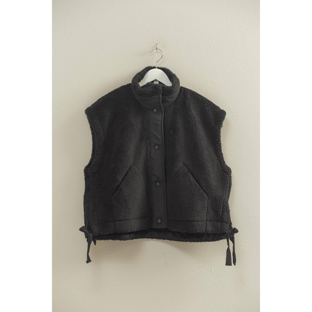 Mock Neck Sherpa Vest Jacket