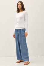 Load image into Gallery viewer, Lace Trimed Ribbed Boat Neck