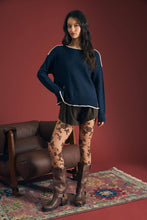 Load image into Gallery viewer, Contrasting Trim Boat Neck Sweater