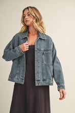 Load image into Gallery viewer, Vintage Wash Oversized Jacket