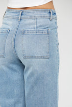 Load image into Gallery viewer, Cropped Wide Leg Jeans