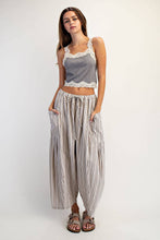 Load image into Gallery viewer, Wide Leg Striped Pants