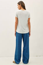 Load image into Gallery viewer, Linen Stripped Shirt