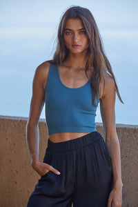 Seamless Reversible  U-V Neck Crop Tank