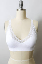 Load image into Gallery viewer, Lace Trim Padded Bralette
